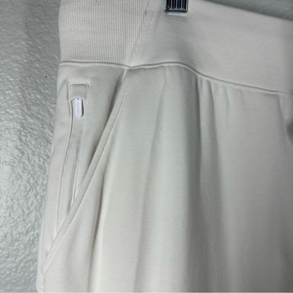Athleta Triumph Jogger Pants Women's 3X White Lounge Workout Layer Travel Warm - Picture 8 of 8